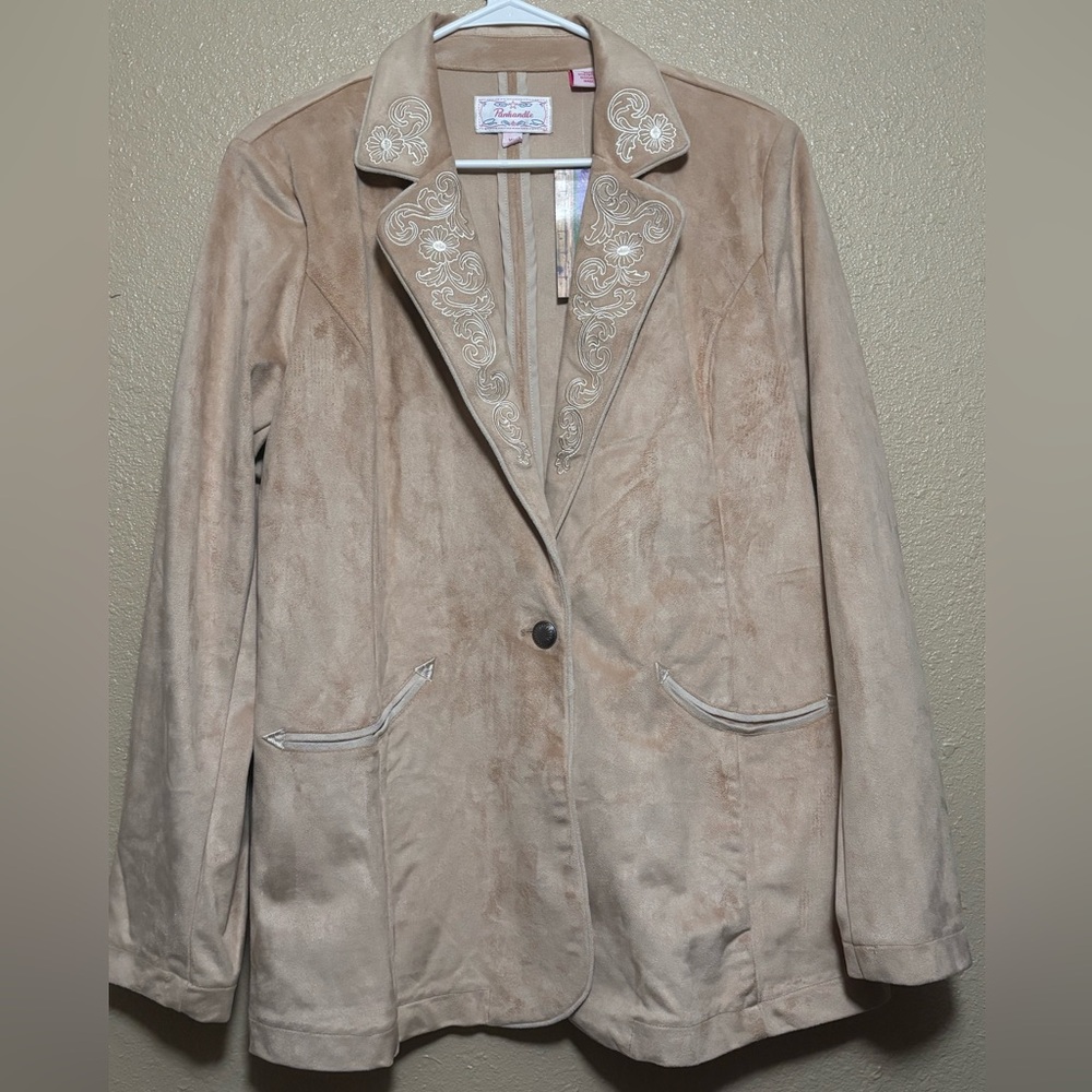 Stylish Tan Women's Blazer with Embroidery